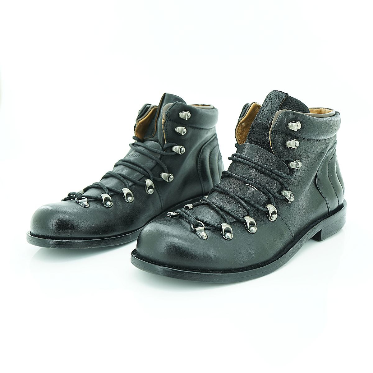 A.S. 98 Hiker-inspired Ankle Boot in Supple Black | 2025ASW19