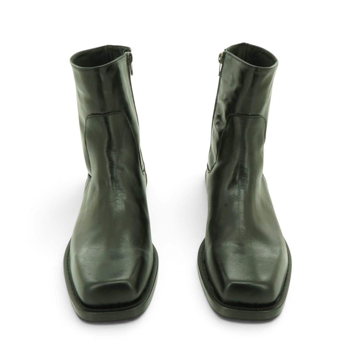 EV Side-zip Ankle Boot in Smooth Black