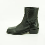 EV Side-zip Ankle Boot in Smooth Black