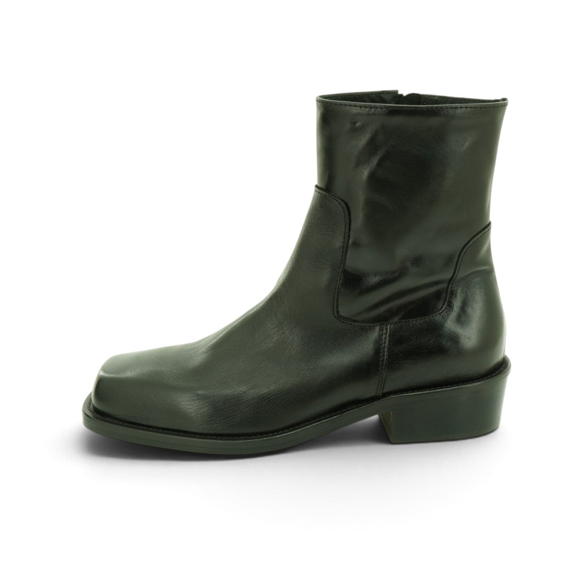 EV Side-zip Ankle Boot in Smooth Black