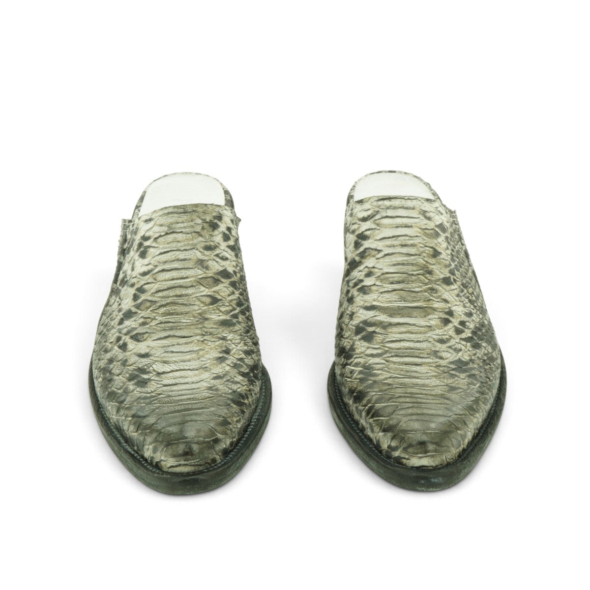 EV Pointed-toe Mule in Striking Grey Snake-print