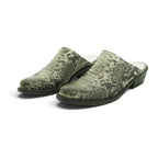EV Pointed-toe Mule in Striking Grey Snake-print