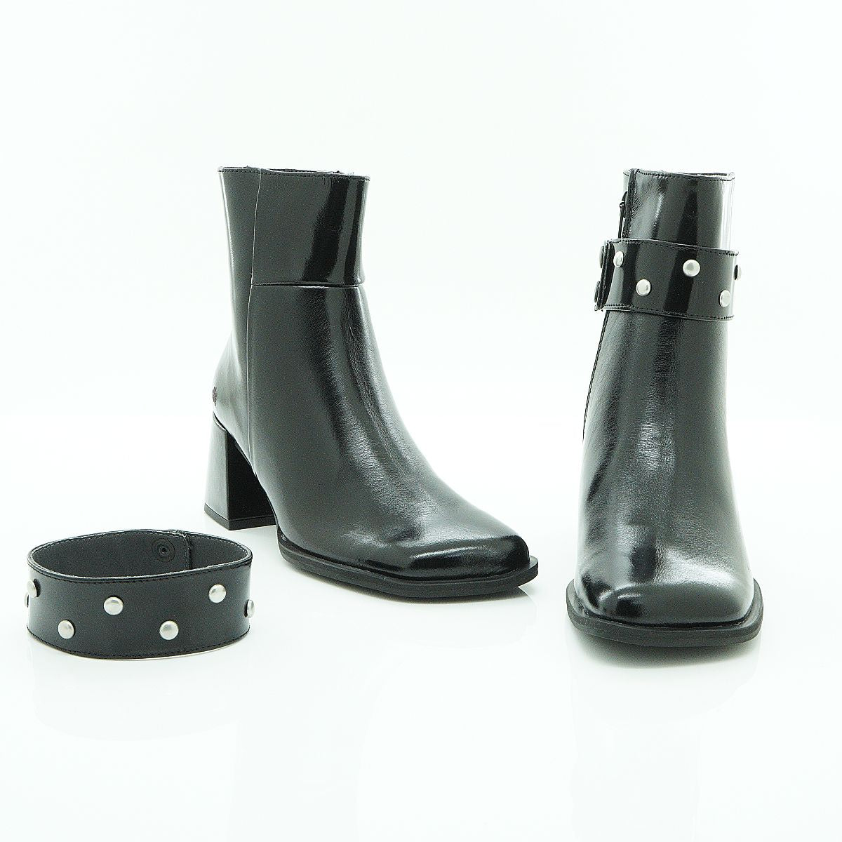 Art Ankle Boot in Glossy Black