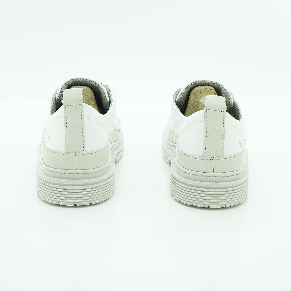Art Low-top Platform Sneaker