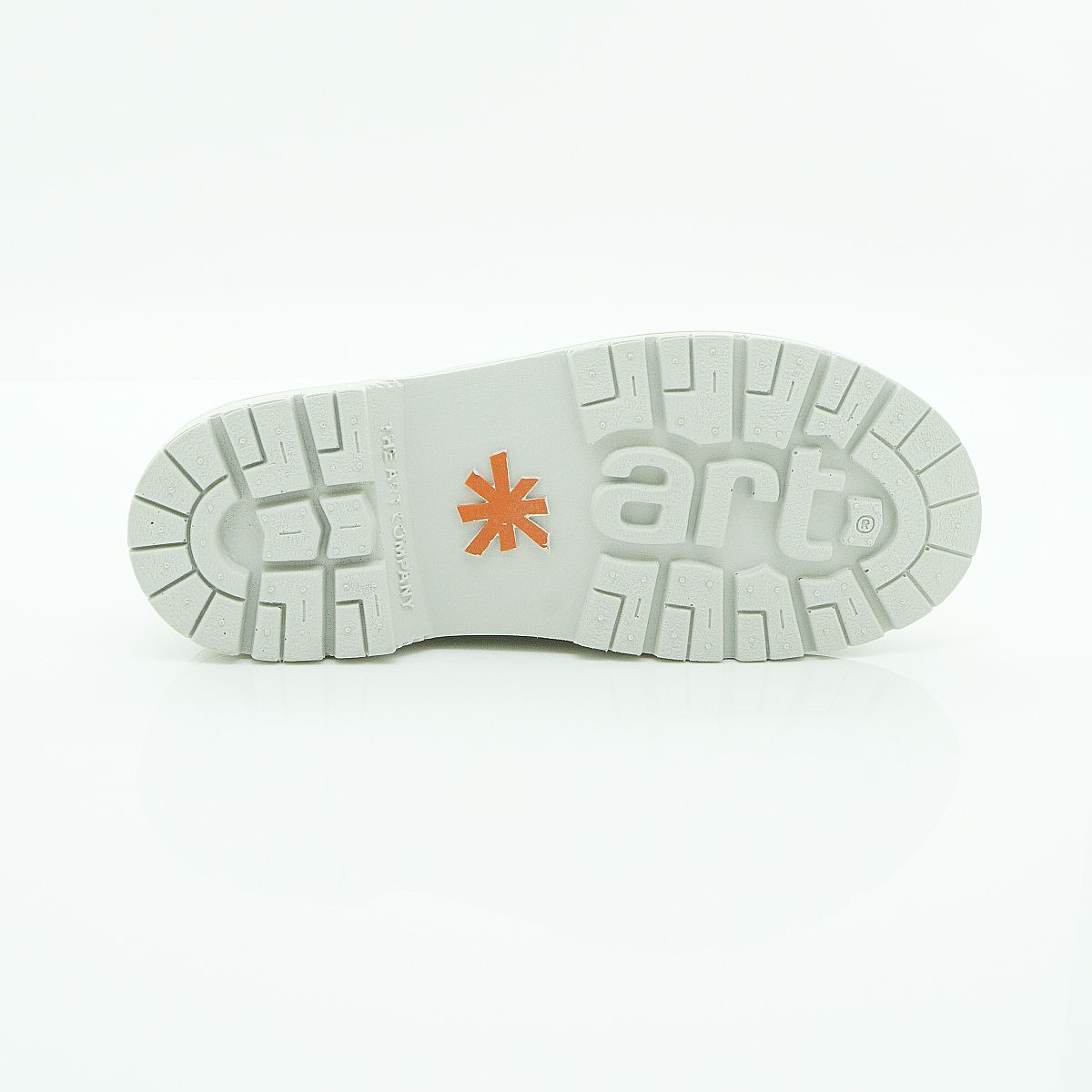 Art Low-top Platform Sneaker