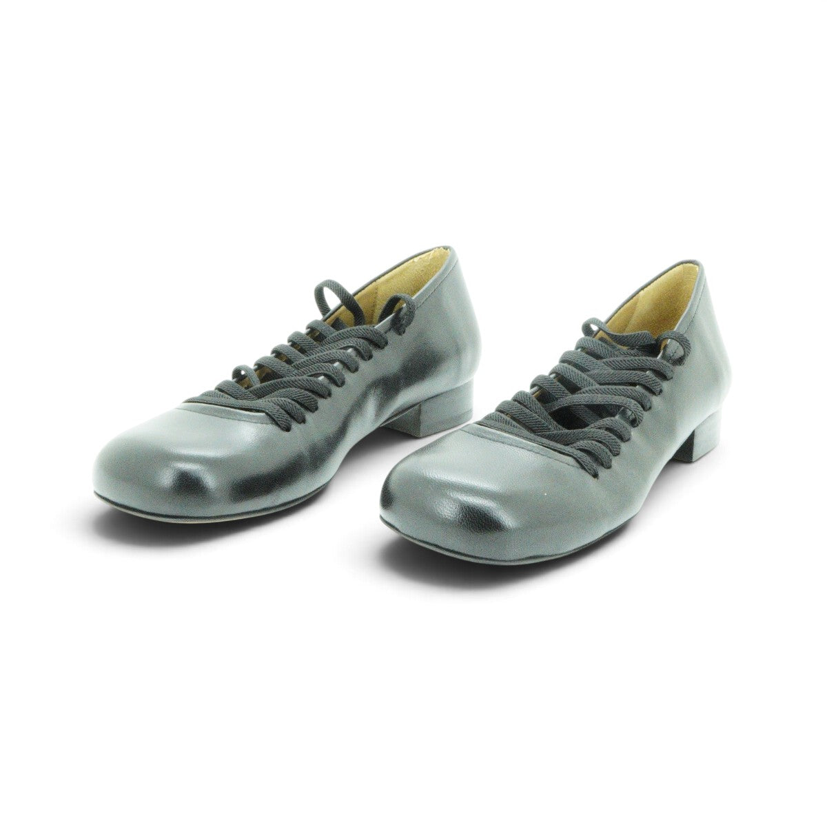 Audley Lace-up Low Heel in Smooth Graphite
