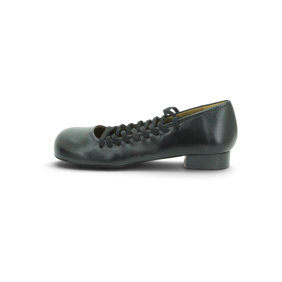 Audley Lace-up Low Heel in Smooth Graphite