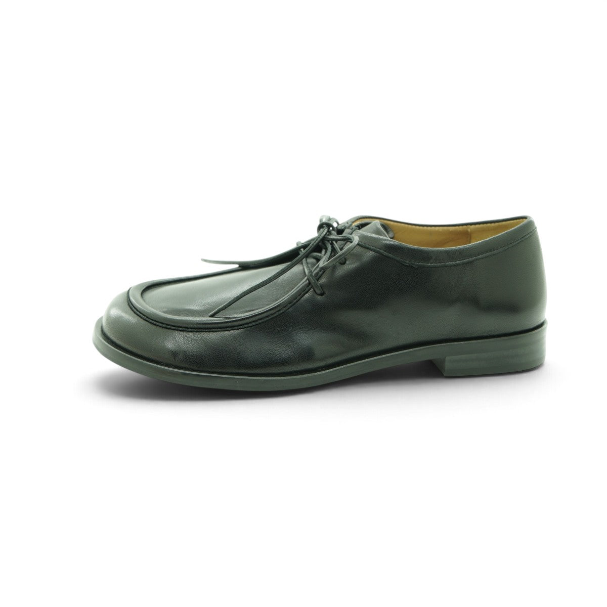 Audley Black Leather Apron-Toe Tyrolean Lace-Up Flat | 2026AUD14
