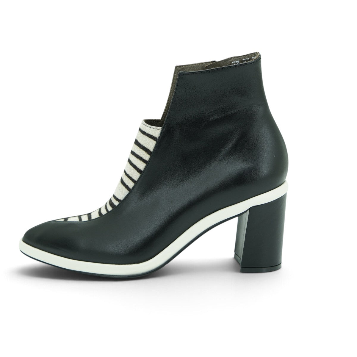 Vavoulas Black Leather Zebra Pony Hair Panel Pointed-Toe Block Heel Ankle Boot | 2026VAV18