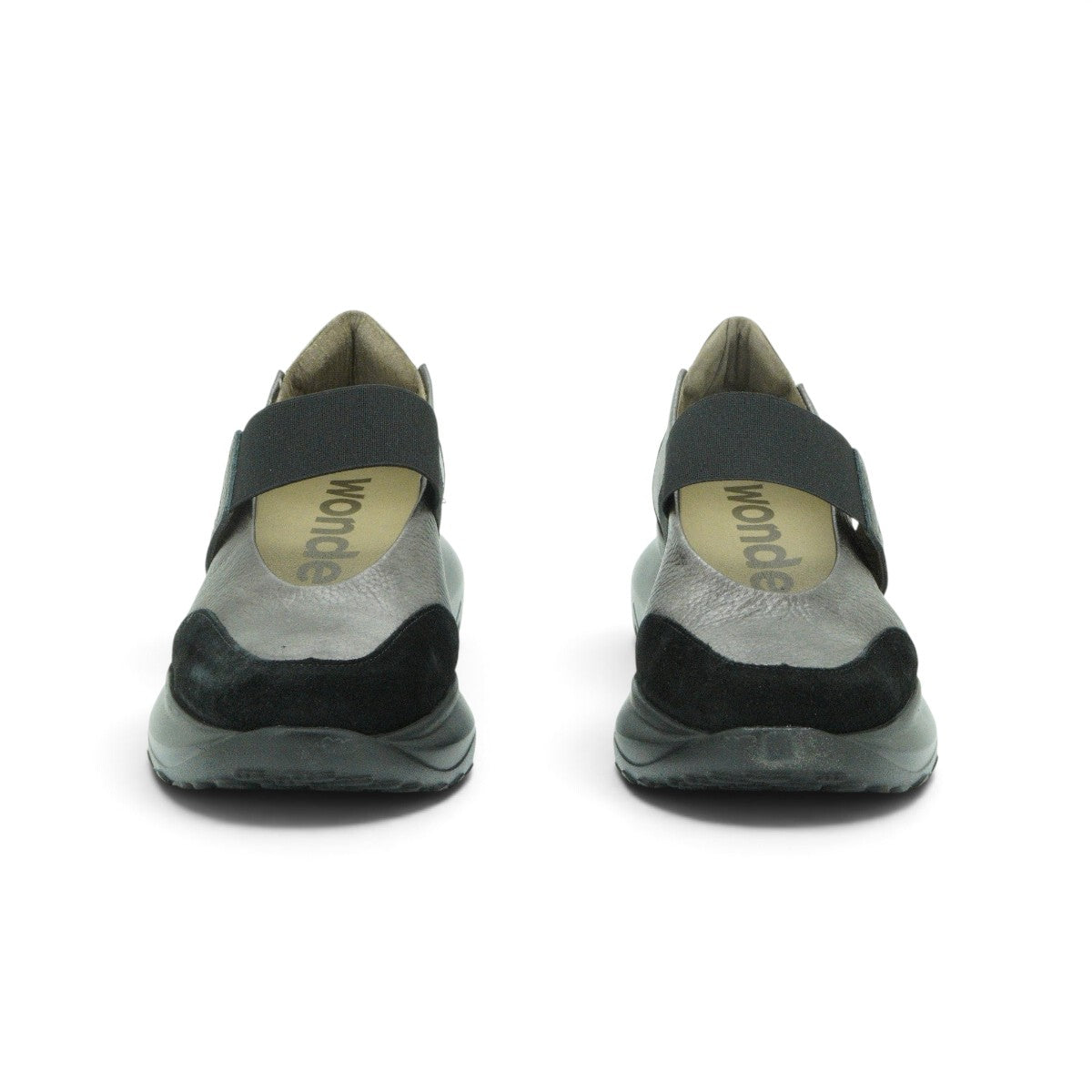 Wonders Elastic Strap Sneaker in All-black