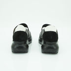 Wonders Elastic Strap Sneaker in All-black