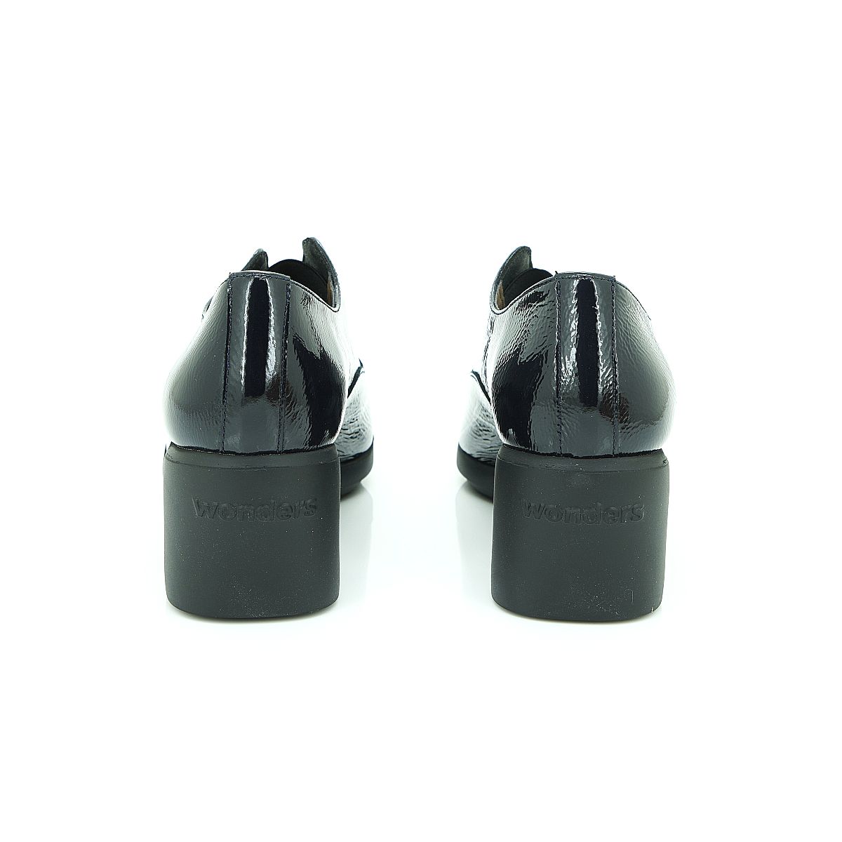 Wonders Patent Leather Block Heel